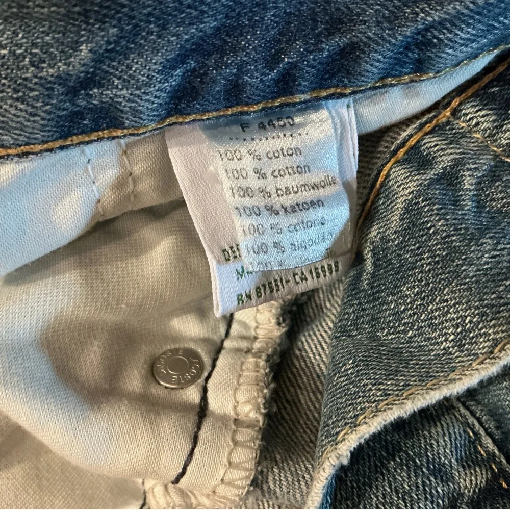 Lacoste Jeans Vintage 36x31 Relaxed 100% Cotton Distressed Denim USA Made